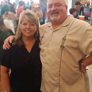 Meet your Posher, Lorrieandtracy